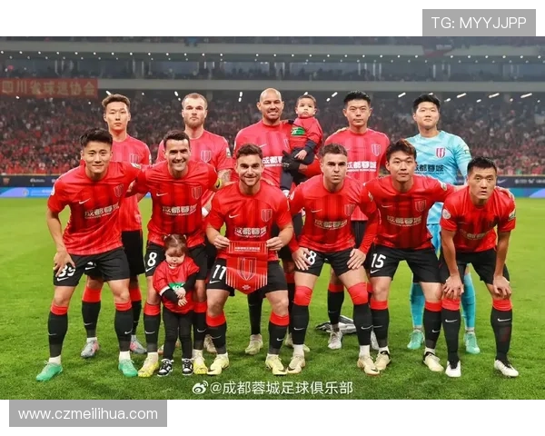 李扬百场里程碑 成都蓉城后卫再创佳绩